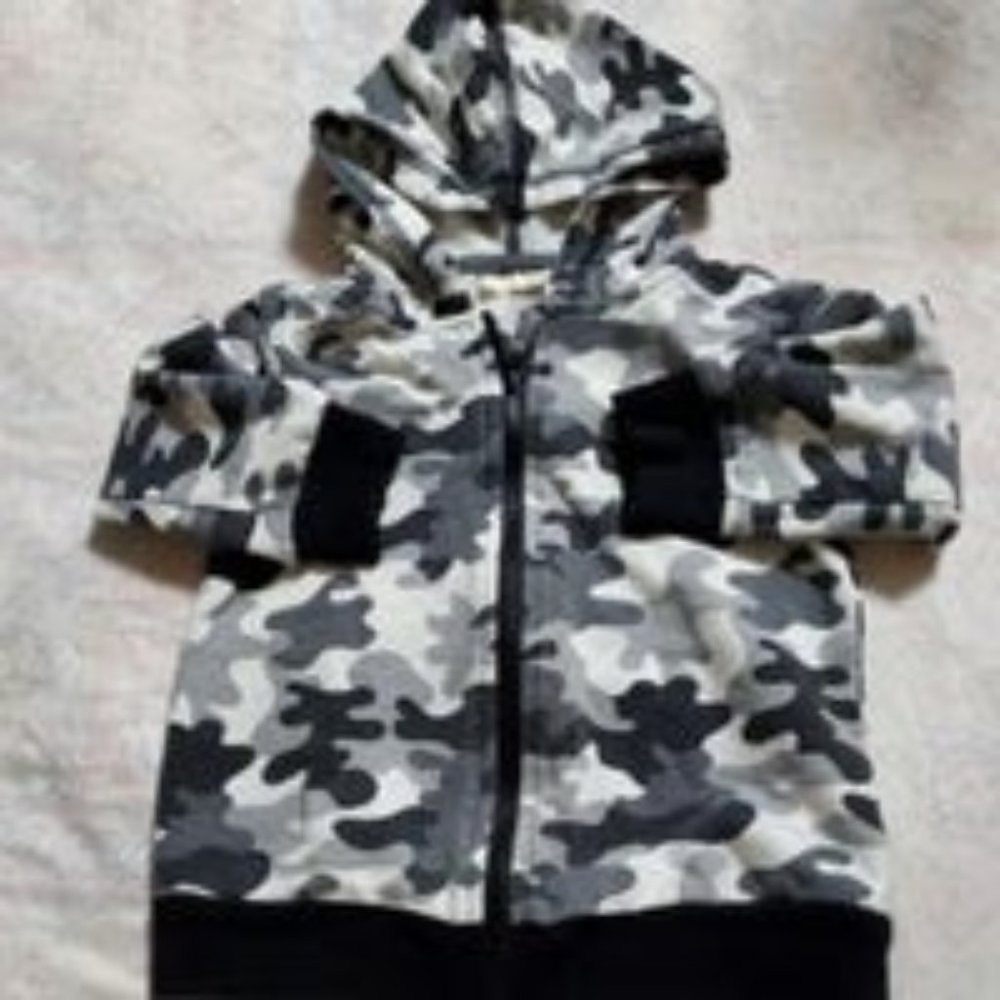 18 Month Baby Boy First Impressions Camo Hoodie / Sweater / Jacket